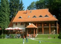 PARK ŠUMA JANKOVAC S PLANINARSKIM DOMOM