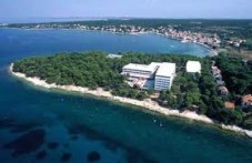 HOTEL PINIJA****, PETRČANE