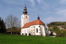 ŽUPNA CRKVA UZNESENJA BLAŽENE DJEVICE MARIJE U TUHLJU