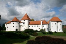 GRADSKI MUZEJ VARAŽDIN - PALAČA PRASSINSKY-SERMAGE