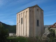 CRKVA SV. MIHAJLA NA BRDU POKRAJ STONA