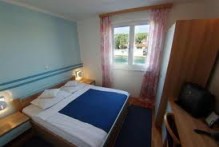 HOTEL MIRAN***, PIROVAC